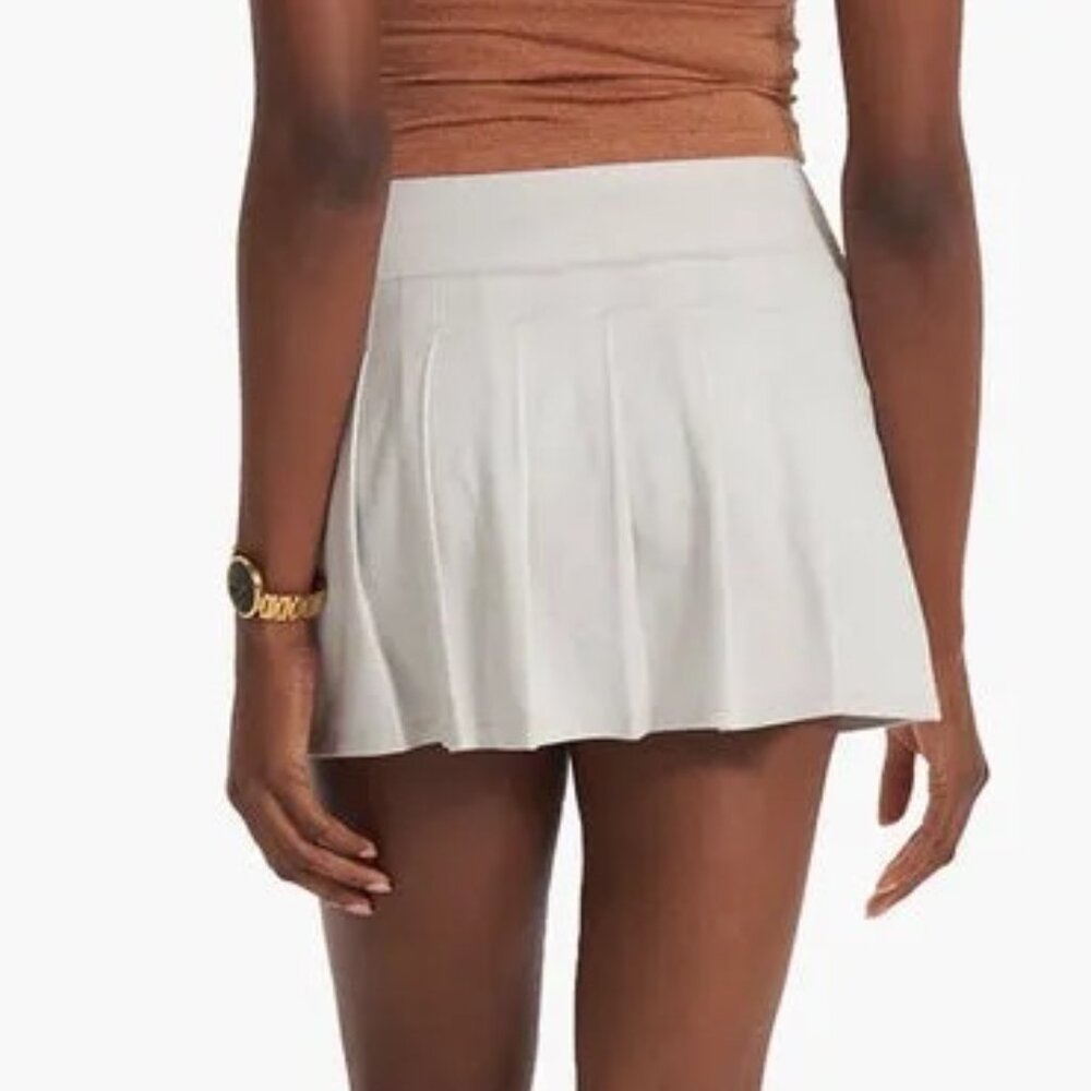 Vuori Women's Halo Performance Skirt Salt Heather Large - Picture 2 of 10